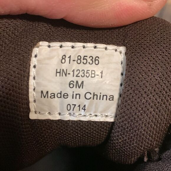 CABELAS, hiking/hunting boots, fry-plus size 6, camo - Picture 8 of 8